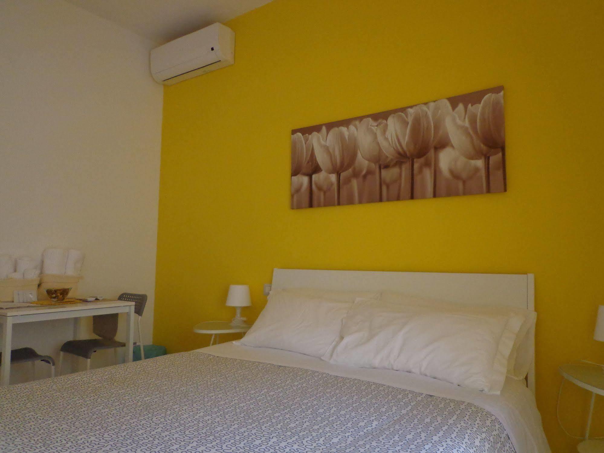 Sunrise B&B Roma Bagian luar foto